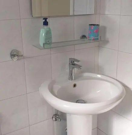 Apartment 2 Bedroom Near Finikoudes